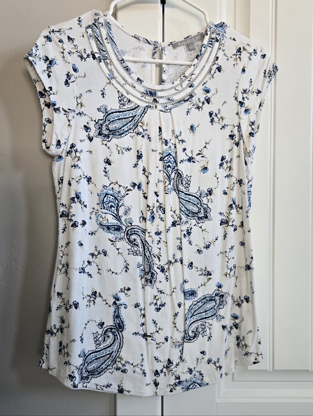 Daniel Rainn White and Blue Paisley Cap Sleeve Top